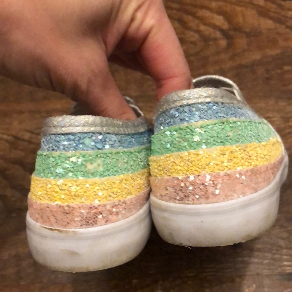 GUC, Cat and Jack sparkle unicorn shoes! - Picture 3 of 5